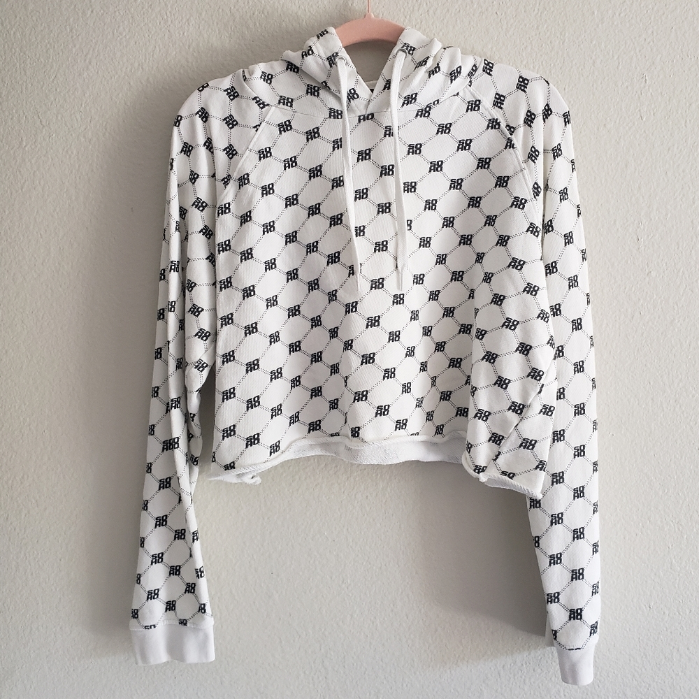 CROPPED "SOHO" HOODIE